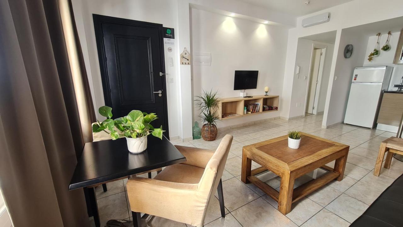 TREBOL Apartamentos Benalmádena Arroyo De La Miel Bagian luar foto